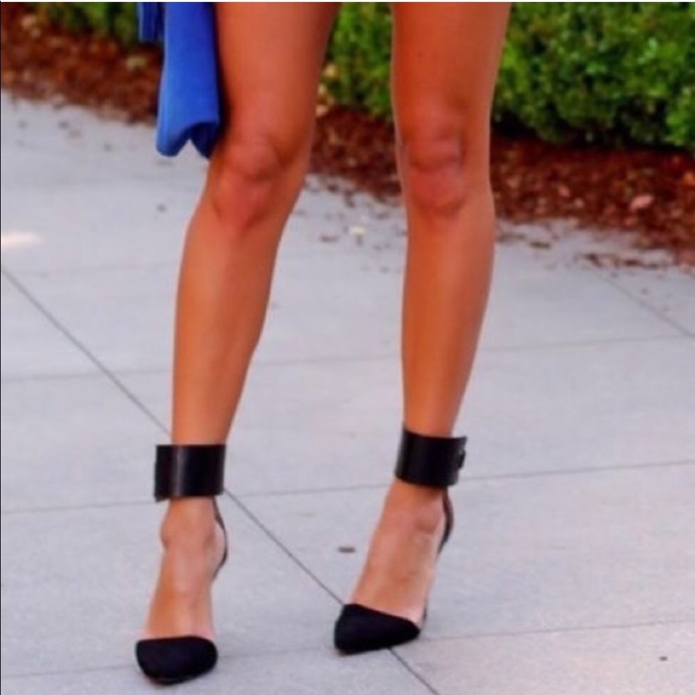 Zara suede heels with thick ankle strap